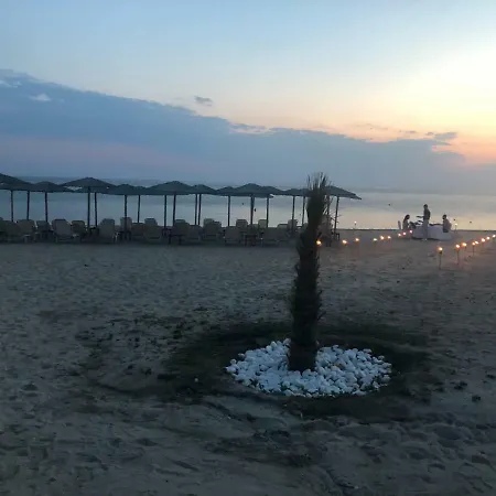 Sissy's San Antonio Thassos