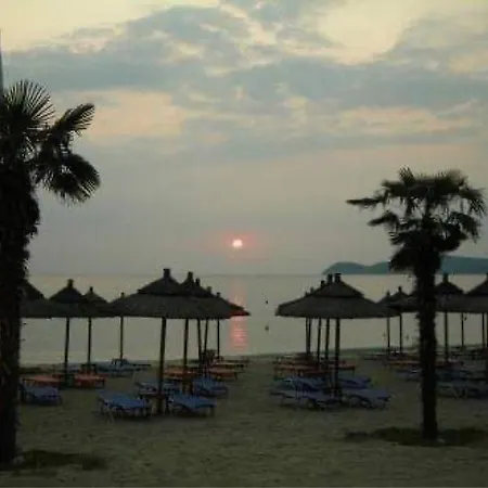 Sissy's San Antonio Thassos *