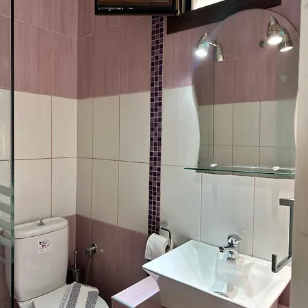 Sissy's San Antonio Thassos *