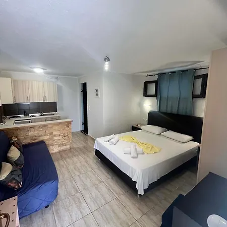 Sissy's San Antonio Thassos Apartman *
